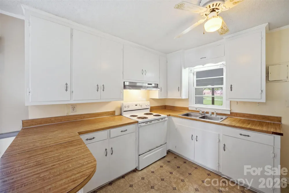 615 Westway Drive Gastonia, NC 28054