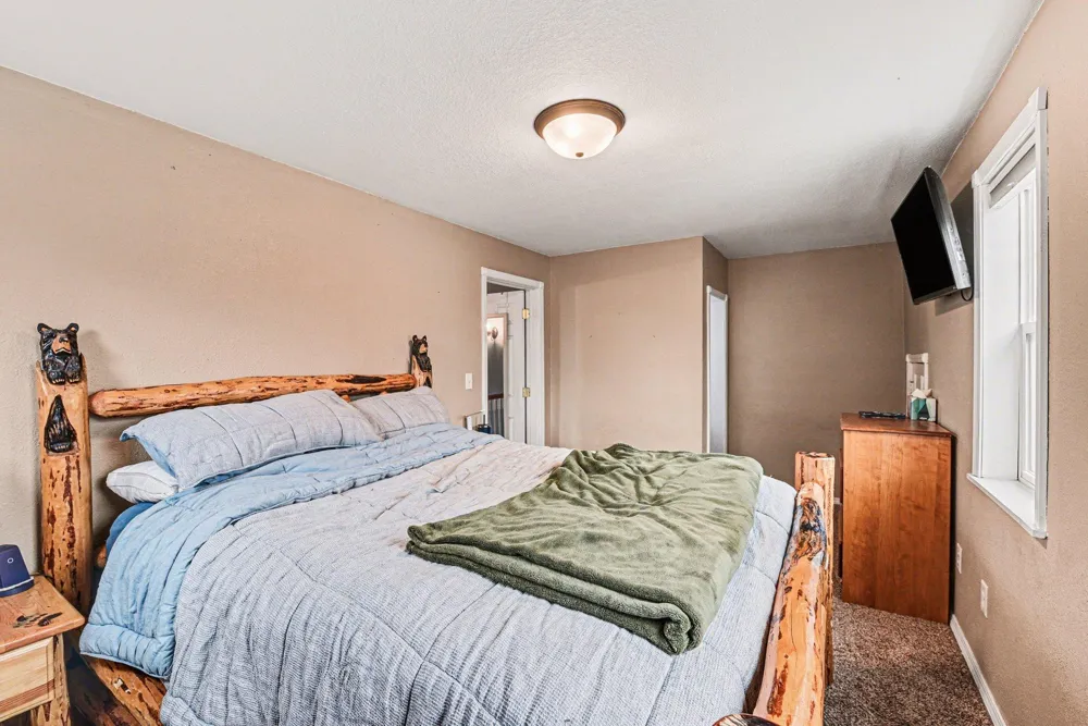 219 Donaldson Street Luverne, MN 56156