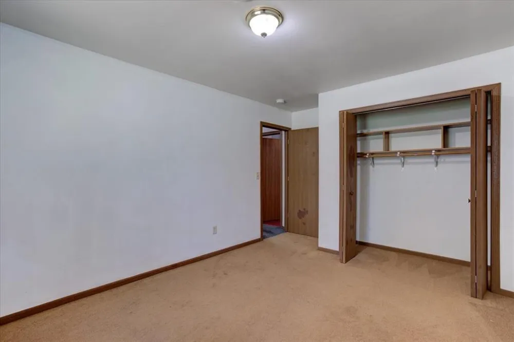 408 18th Avenue E Menomonie, WI 54751