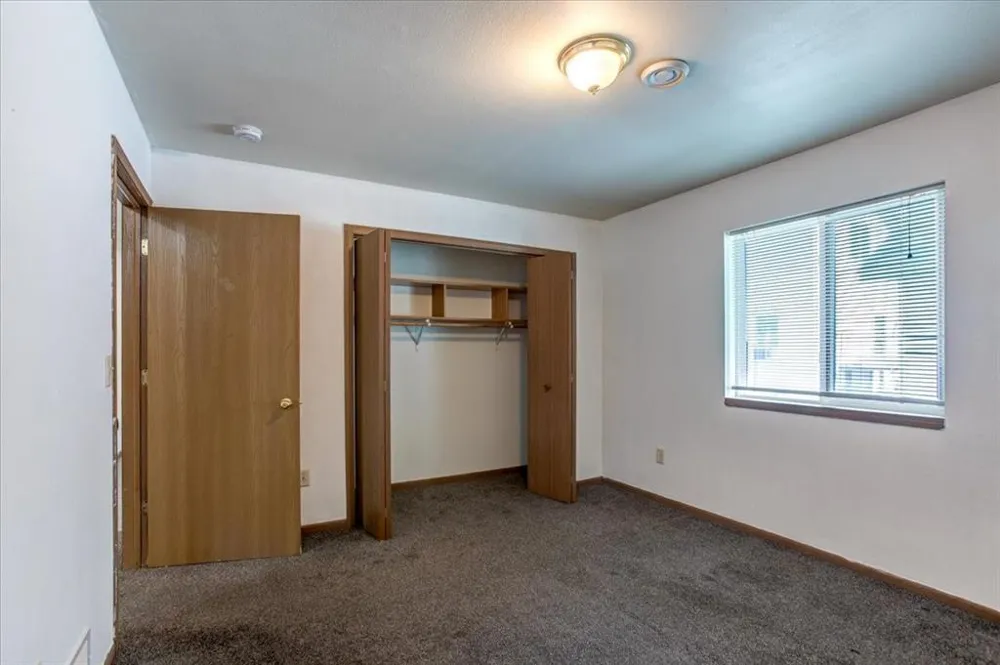 408 18th Avenue E Menomonie, WI 54751