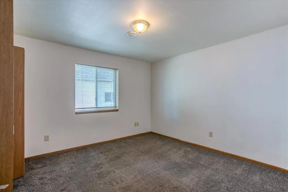 408 18th Avenue E Menomonie, WI 54751