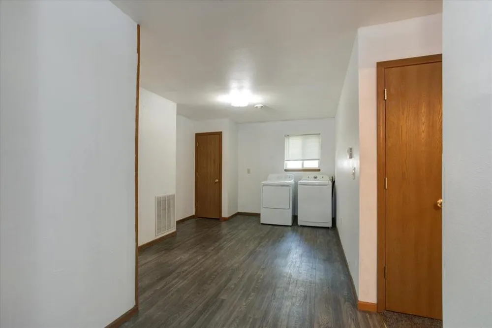 408 18th Avenue E Menomonie, WI 54751