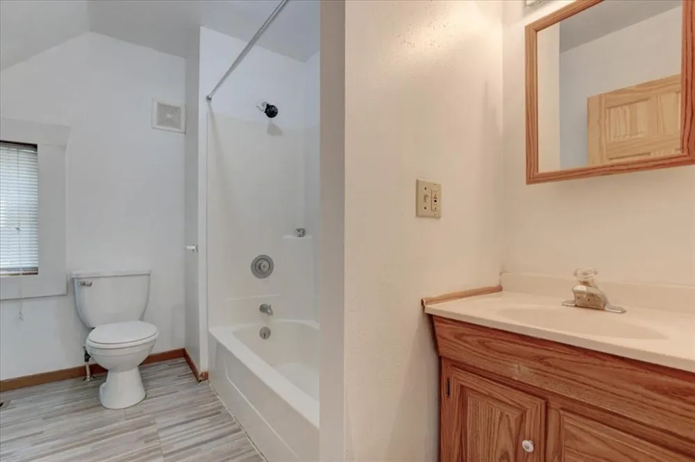 408 18th Avenue E Menomonie, WI 54751