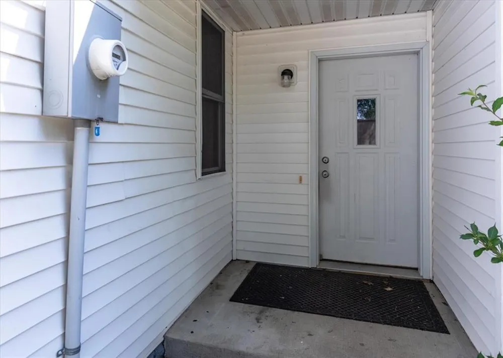 408 18th Avenue E Menomonie, WI 54751