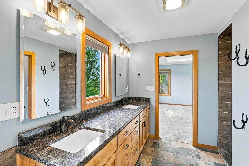 9935 140th Street E Northfield, MN 55053