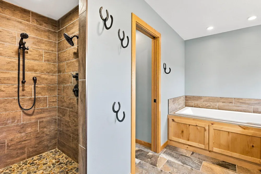 9935 140th Street E Northfield, MN 55053