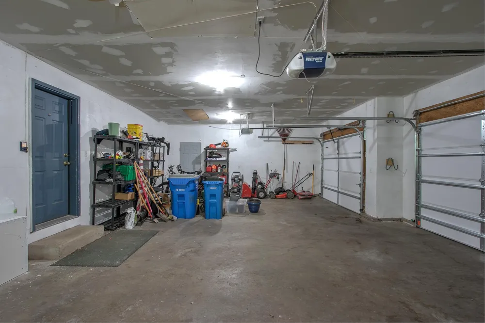7231 407th Street North Branch, MN 55056