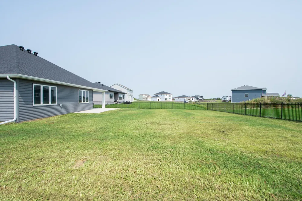 428 Audrey Drive Mapleton, ND 58059