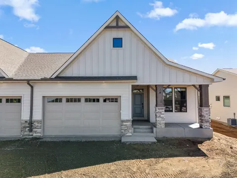 14 Palomino Court