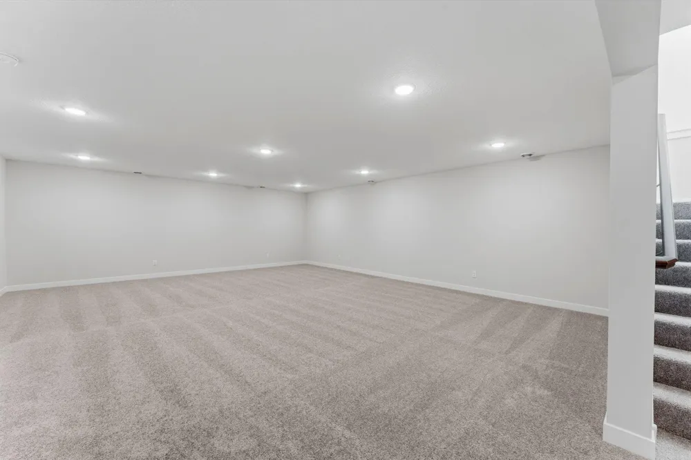 14 Palomino Court Hudson, WI 54016