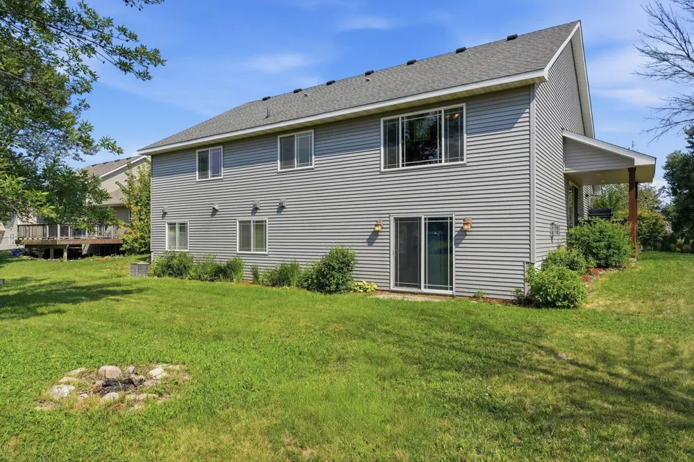 9195 Prairie Street Elko New Market, MN 55020