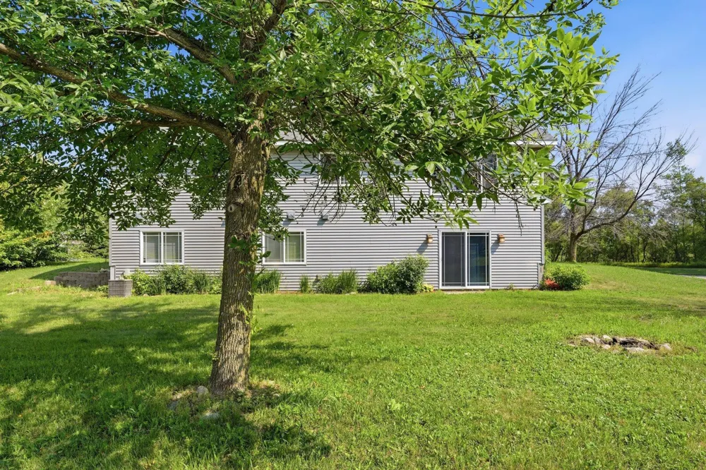 9195 Prairie Street Elko New Market, MN 55020