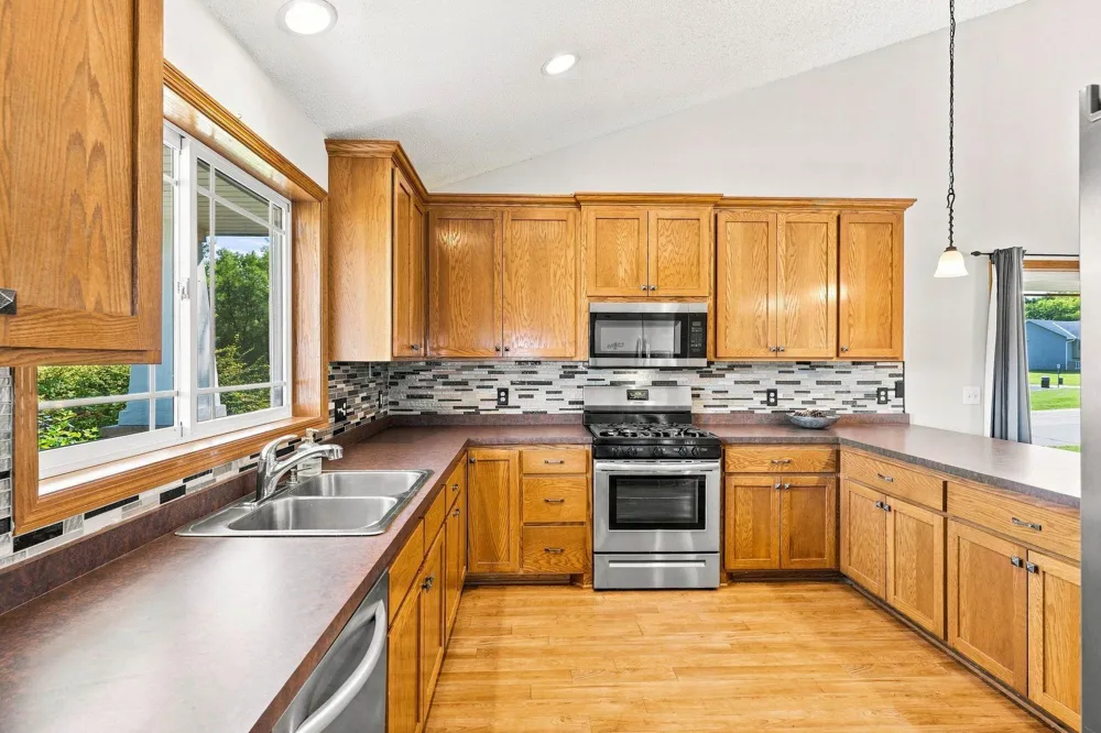 9195 Prairie Street Elko New Market, MN 55020