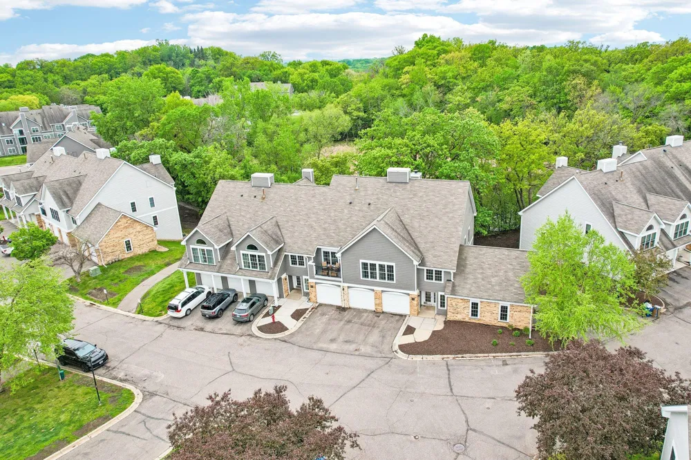 6030 Chasewood Parkway #201 Minnetonka, MN 55343