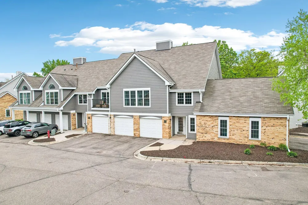 6030 Chasewood Parkway #201 Minnetonka, MN 55343