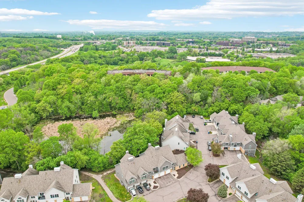 6030 Chasewood Parkway #201 Minnetonka, MN 55343