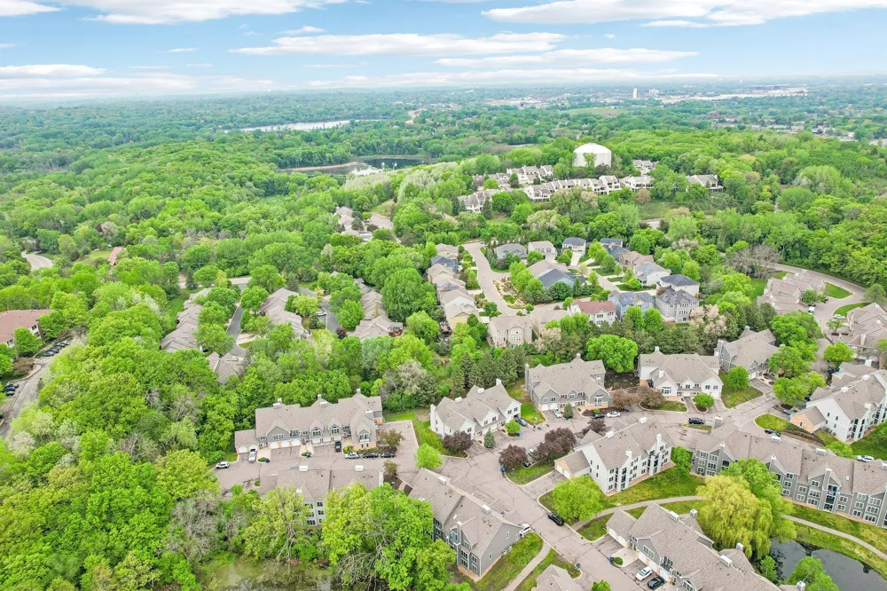 6030 Chasewood Parkway #201 Minnetonka, MN 55343