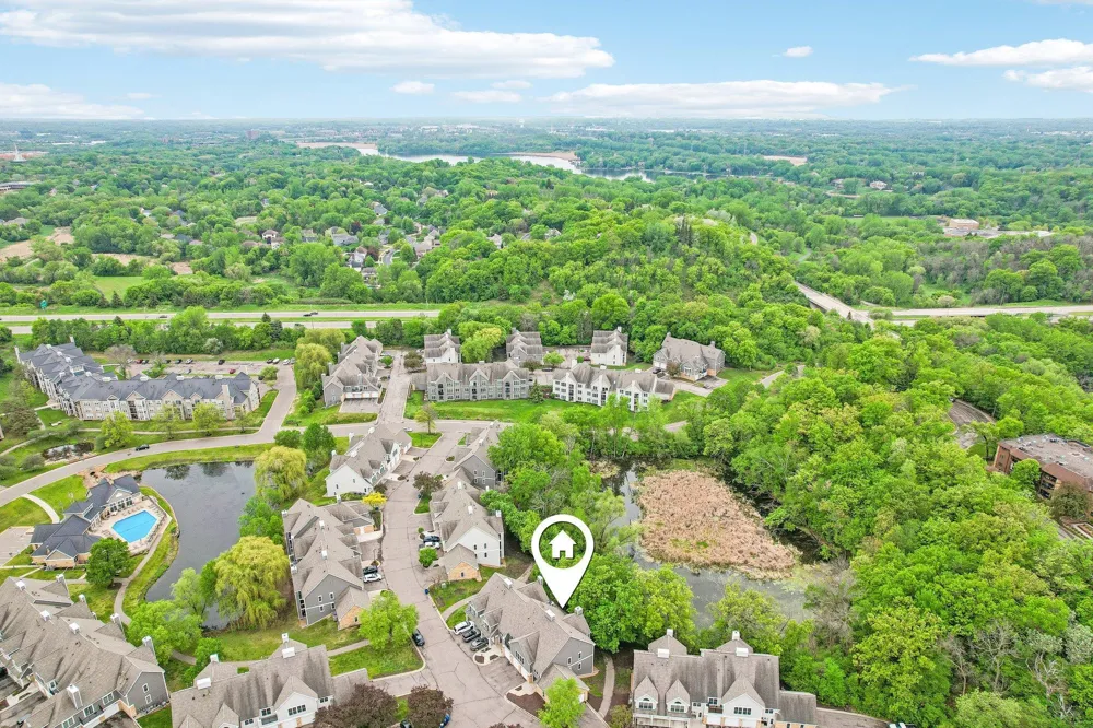 6030 Chasewood Parkway #201 Minnetonka, MN 55343