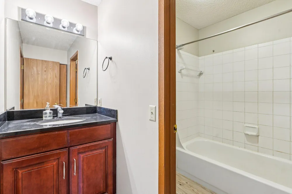 6145 Chasewood Parkway #202 Minnetonka, MN 55343