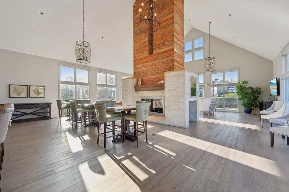 6145 Chasewood Parkway #202 Minnetonka, MN 55343