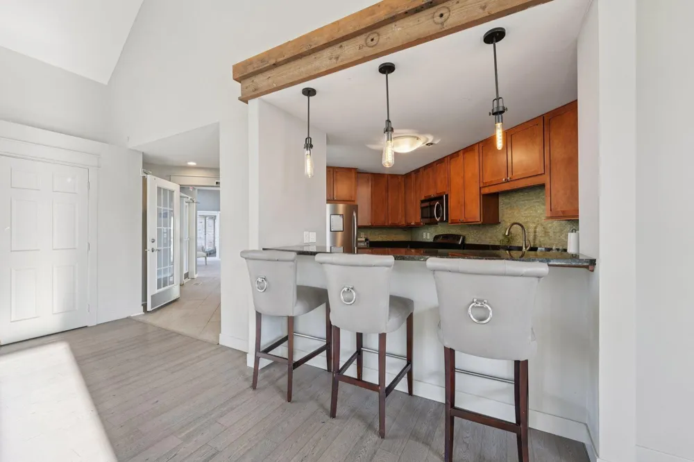 6145 Chasewood Parkway #202 Minnetonka, MN 55343