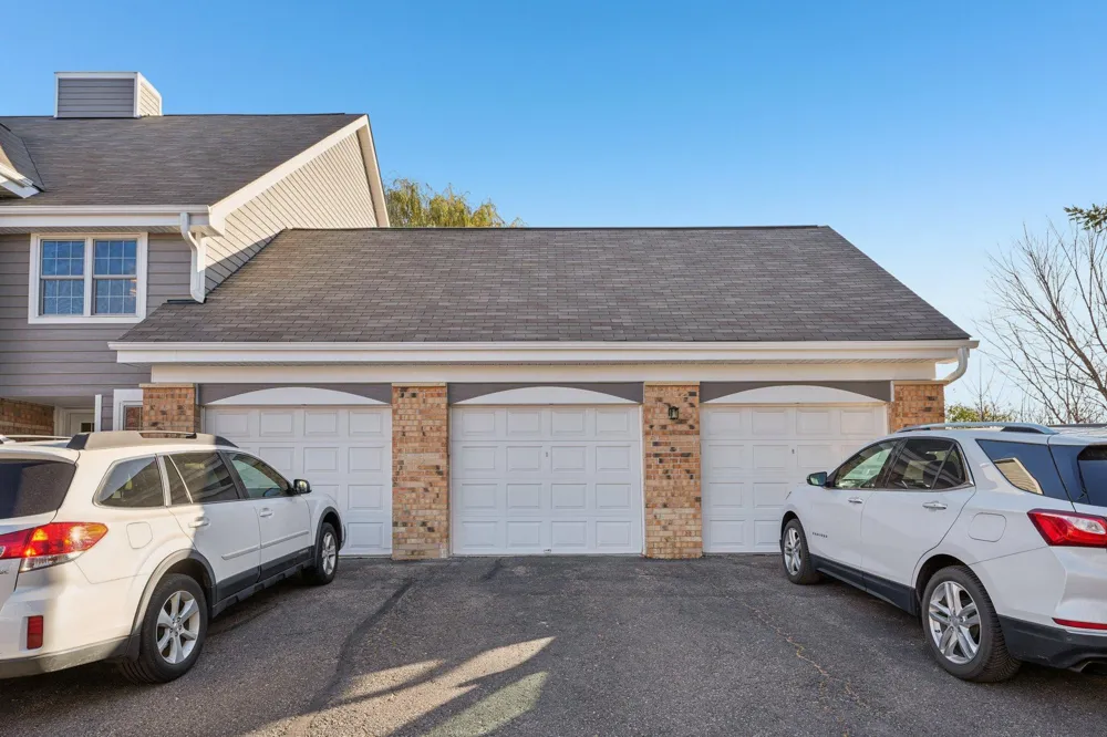 6145 Chasewood Parkway #202 Minnetonka, MN 55343