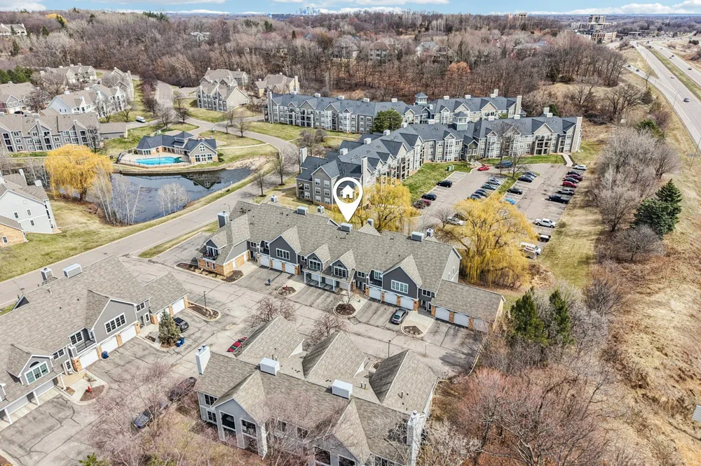 6145 Chasewood Parkway #202 Minnetonka, MN 55343