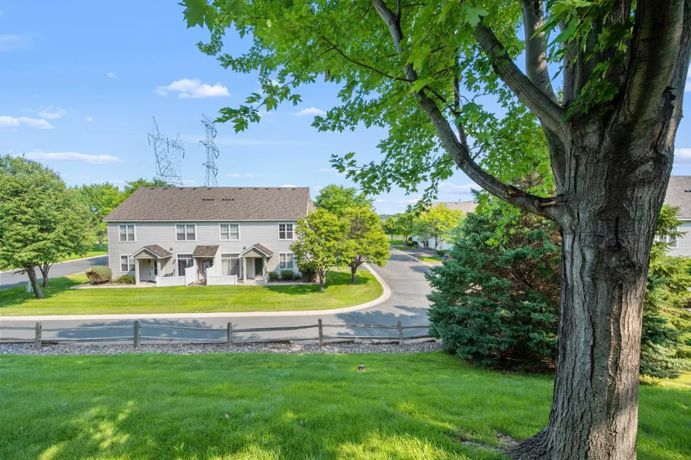 855 Providence Drive Shakopee, MN 55379