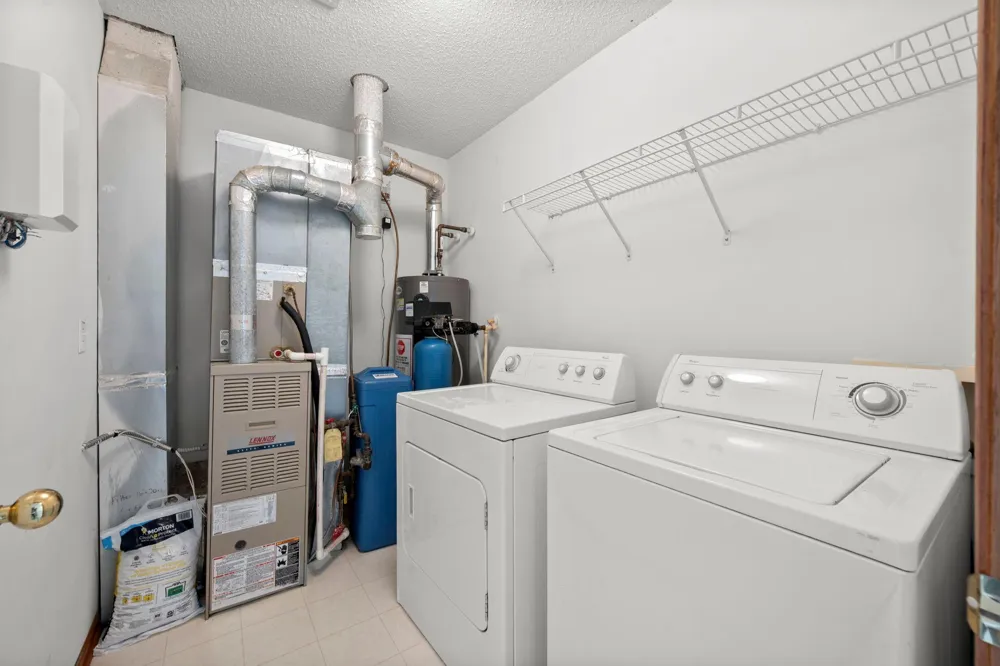 855 Providence Drive Shakopee, MN 55379