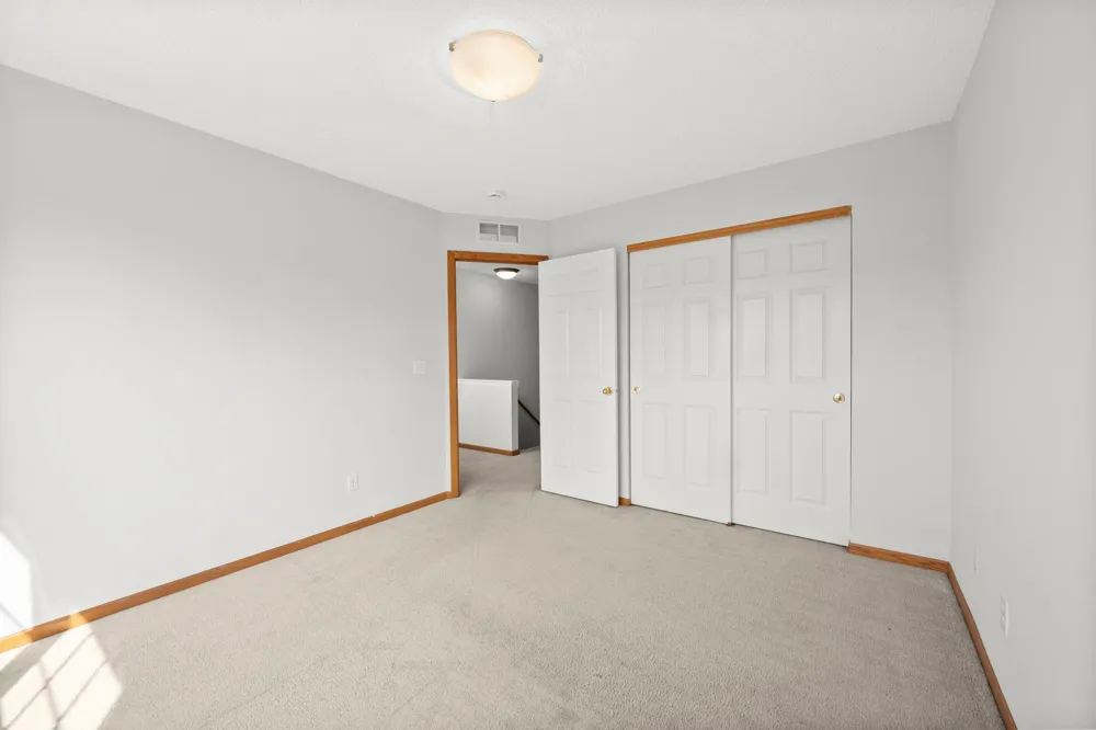 855 Providence Drive Shakopee, MN 55379