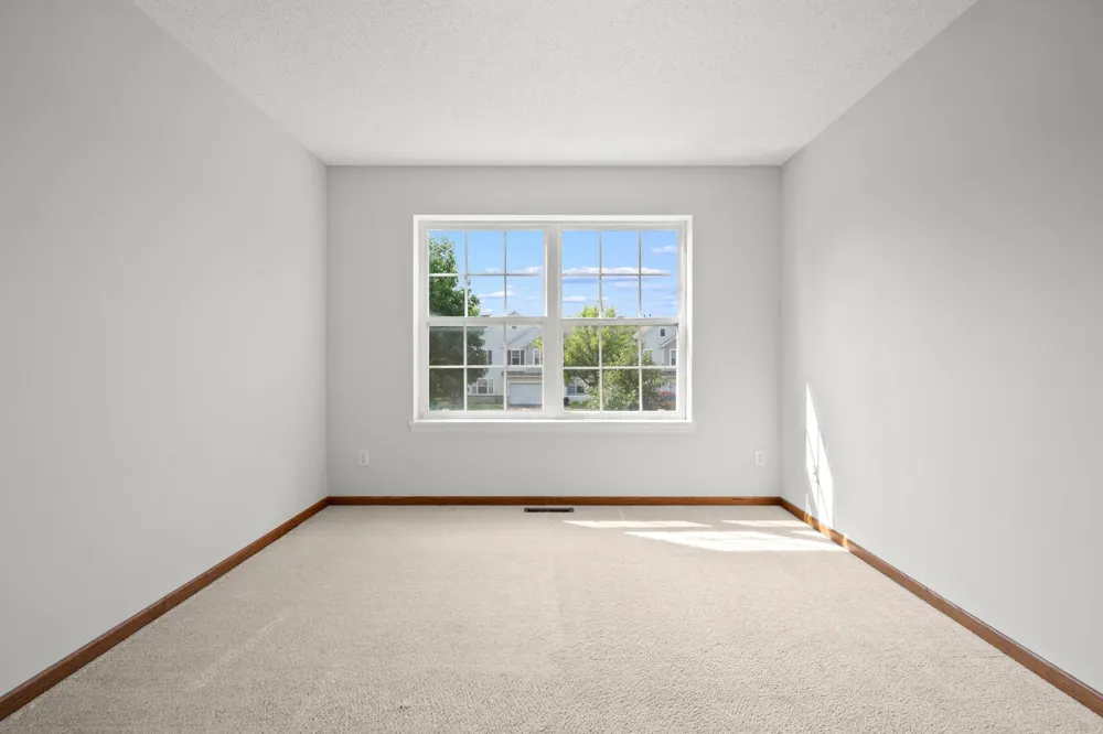 855 Providence Drive Shakopee, MN 55379