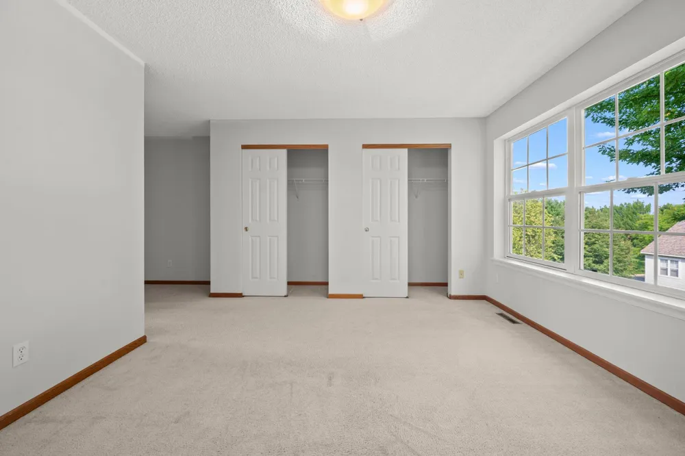 855 Providence Drive Shakopee, MN 55379
