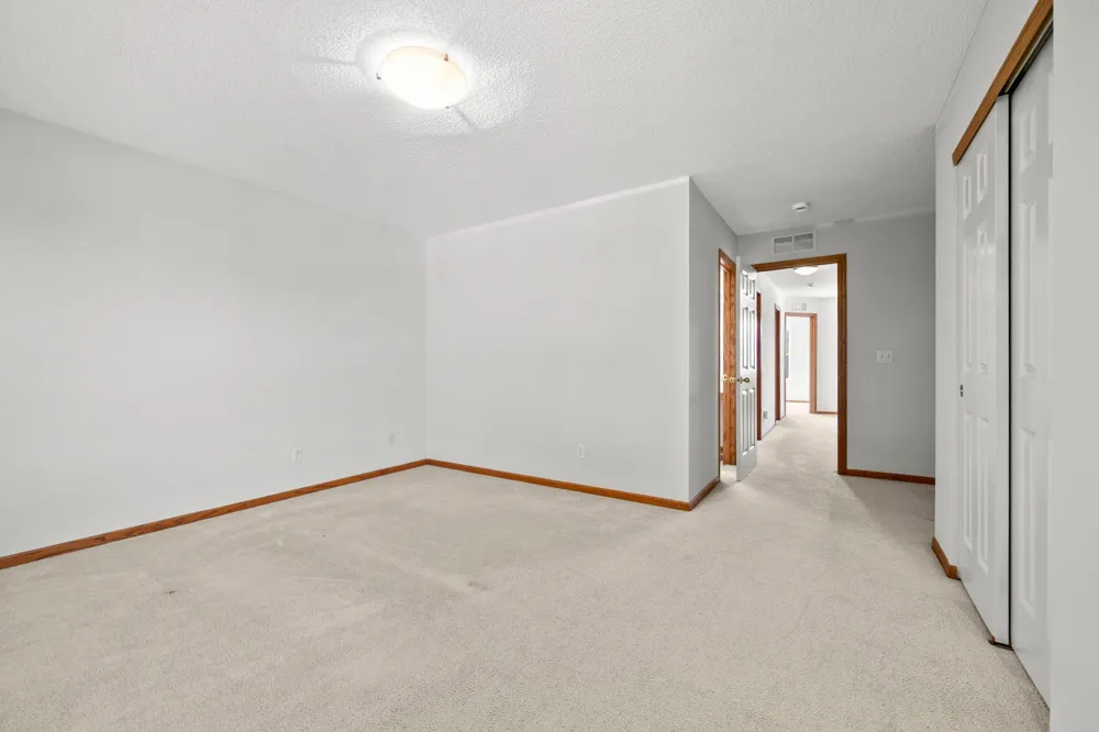855 Providence Drive Shakopee, MN 55379
