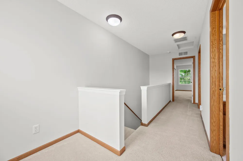 855 Providence Drive Shakopee, MN 55379