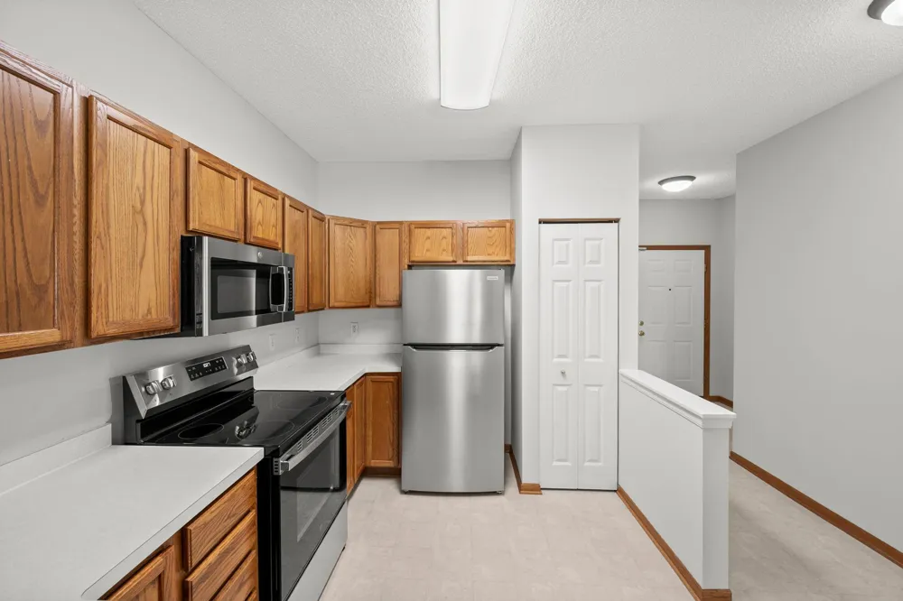 855 Providence Drive Shakopee, MN 55379