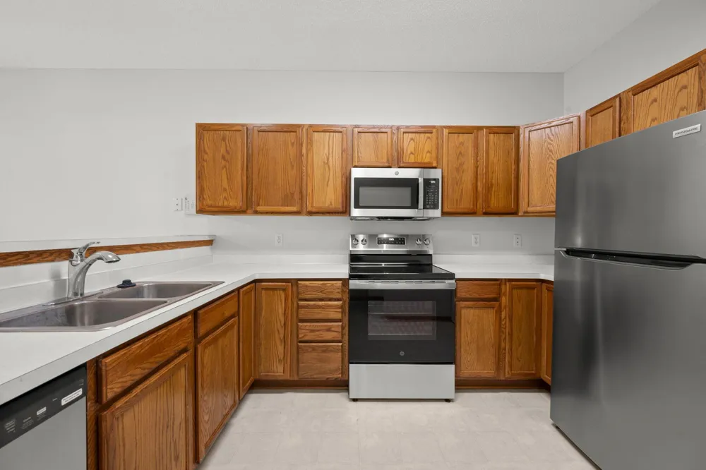 855 Providence Drive Shakopee, MN 55379