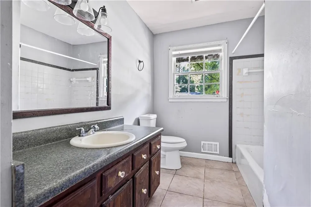 4176 Indian Forest Road Stone Mountain, GA 30083