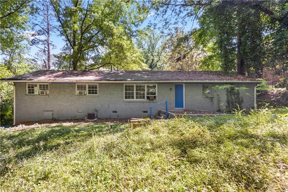 4176 Indian Forest Road Stone Mountain, GA 30083