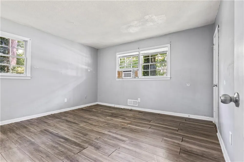 4176 Indian Forest Road Stone Mountain, GA 30083