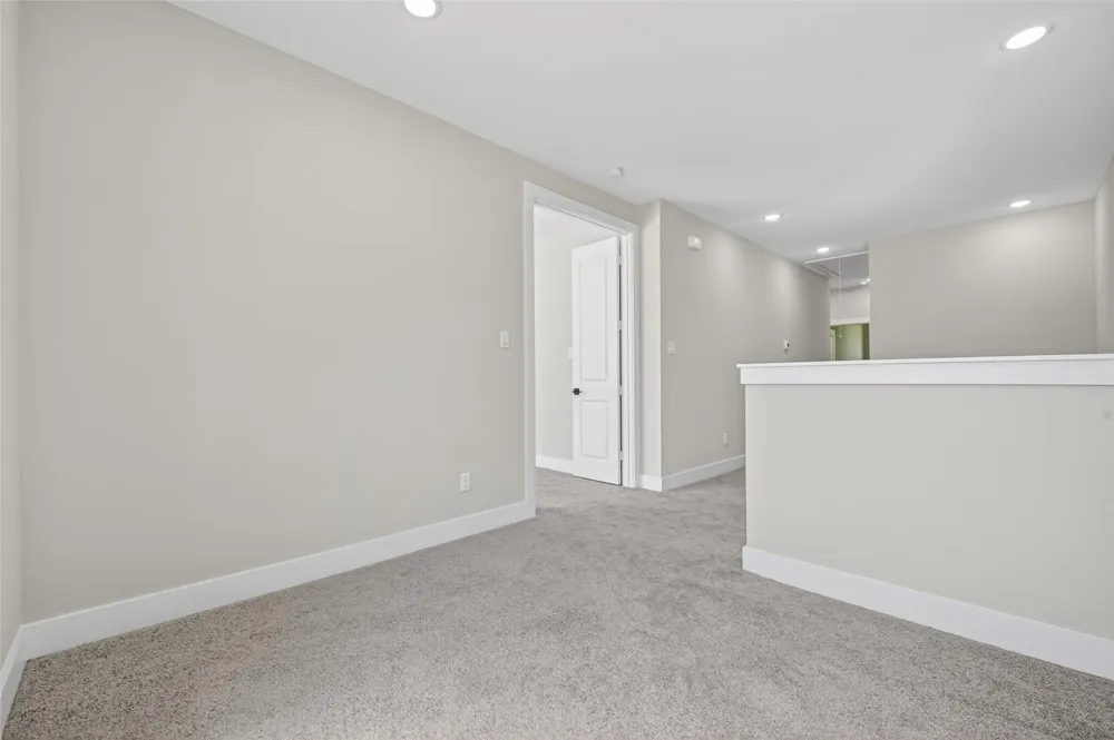 4902 Wunder Way Houston, TX 77069