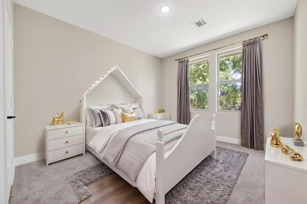 4902 Wunder Way Houston, TX 77069