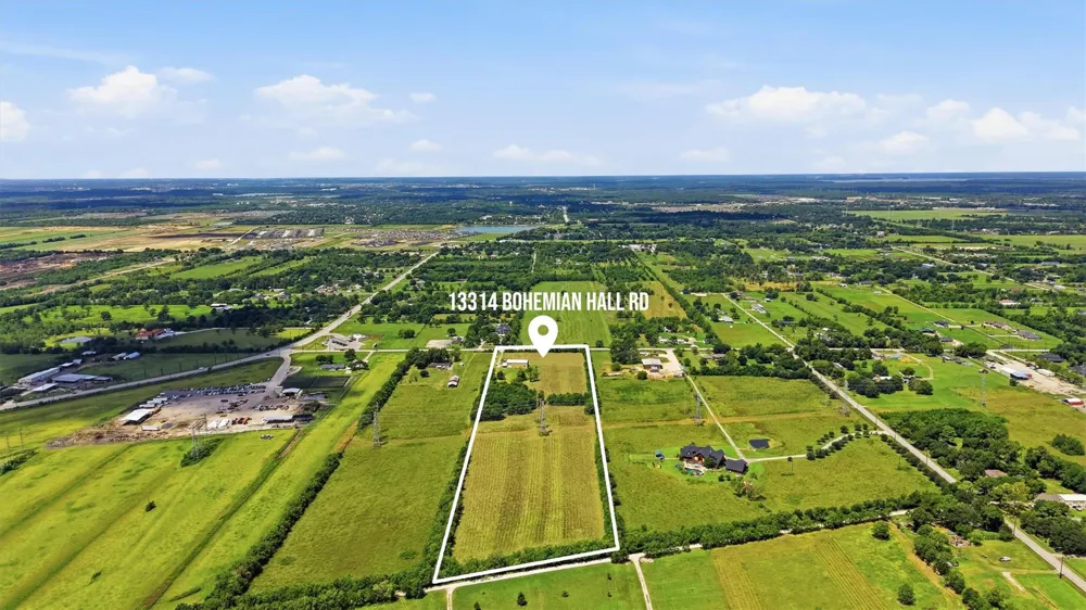 13314 Bohemian Hall Road Crosby, TX 77532
