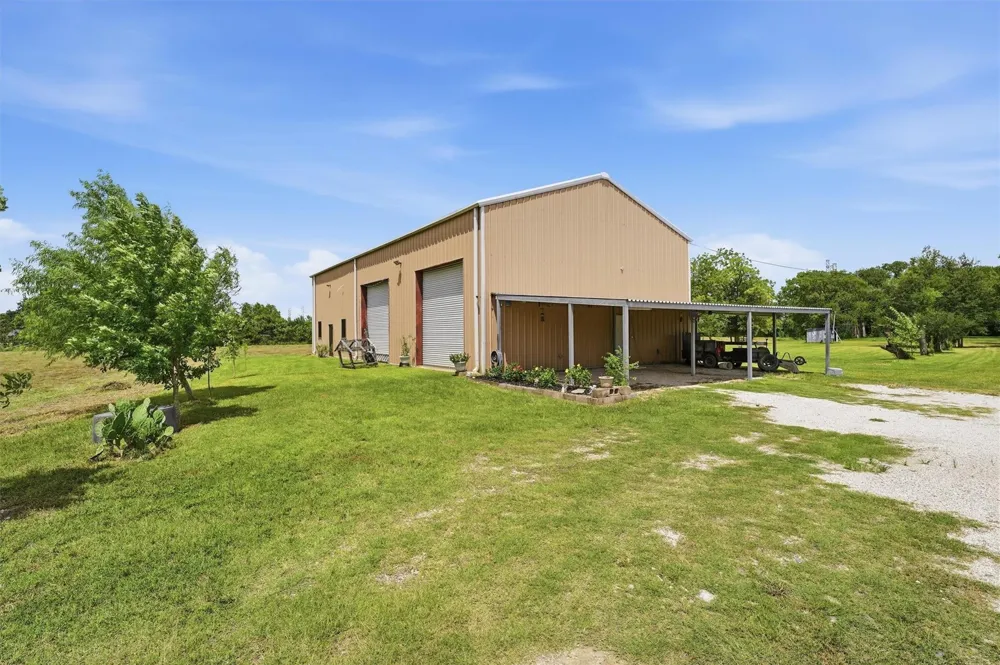 13314 Bohemian Hall Road Crosby, TX 77532