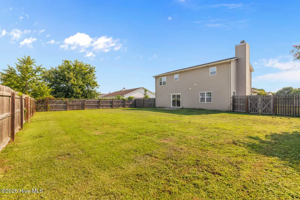 303 Mann Street Hubert, NC 28539