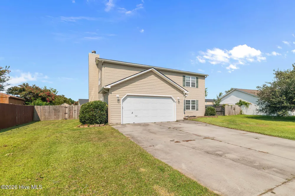 303 Mann Street Hubert, NC 28539