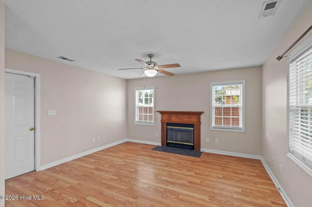 303 Mann Street Hubert, NC 28539