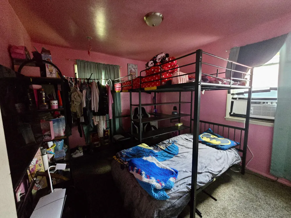 4457 E 6th Avenue Gary, IN 46403