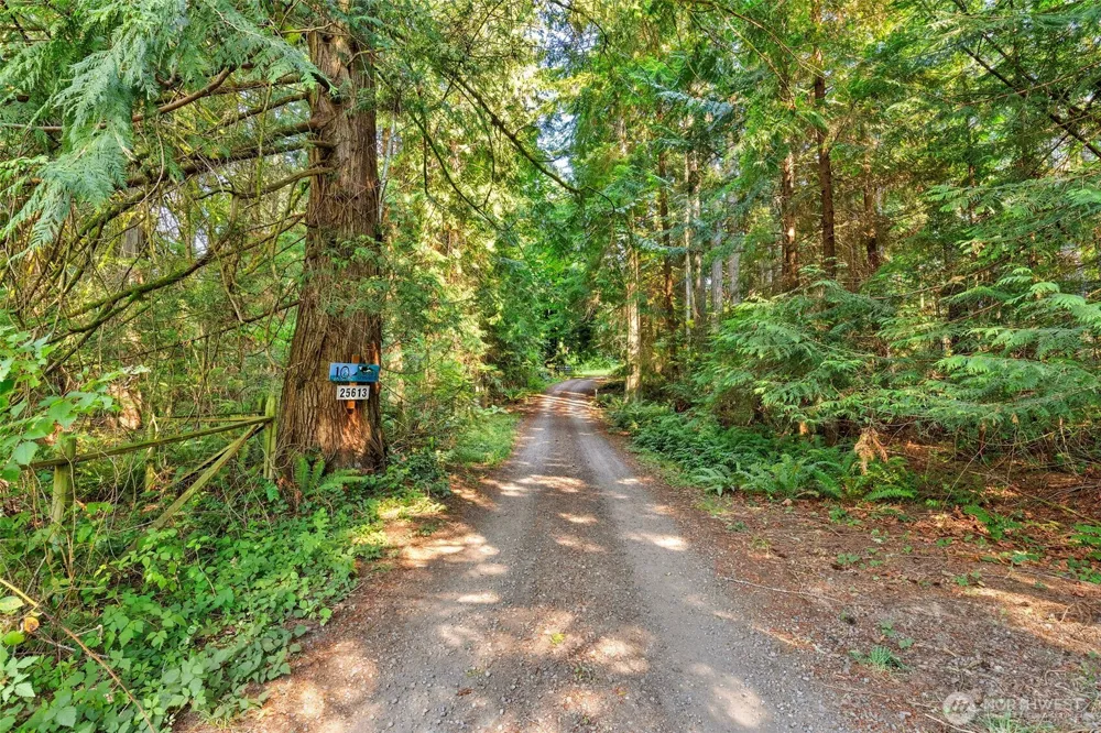 25613 Tytler Road NE Poulsbo, WA 98370
