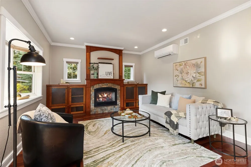 25613 Tytler Road NE Poulsbo, WA 98370