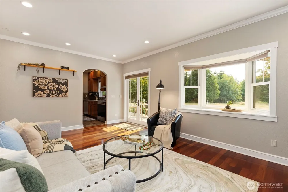 25613 Tytler Road NE Poulsbo, WA 98370